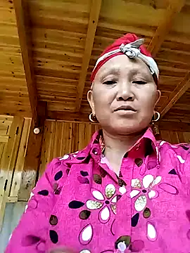 mayxmayxx - Mayxmayxx's free webcam - UK Sex Cams