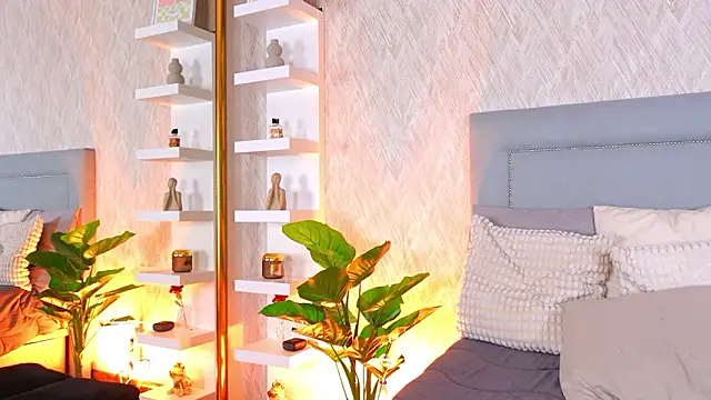 sofy_bradd - Sofy_Bradd's free webcam - UK Sex Cams