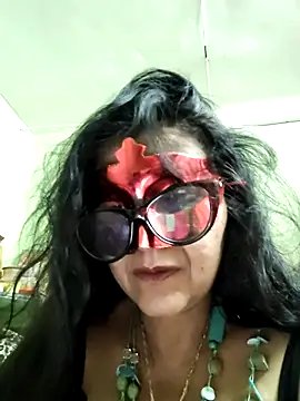 love__rani - LOVE__RANI's free webcam - UK Sex Cams