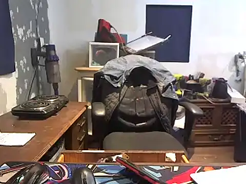 clouddadddyyy420 - CloudDadddyyy420's free webcam - UK Sex Cams