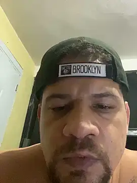 dominicanobb (Ask my age) - Leche