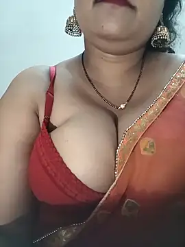 Webcam Model (Nyra-23)  is live.Free join now!