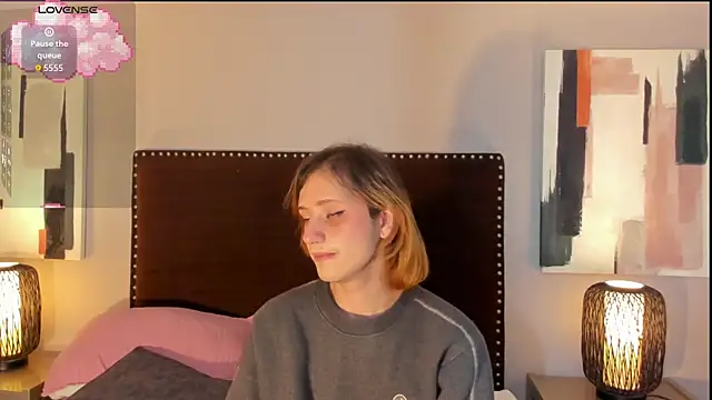 seraphine_star - Seraphine_star's free webcam - UK Sex Cams