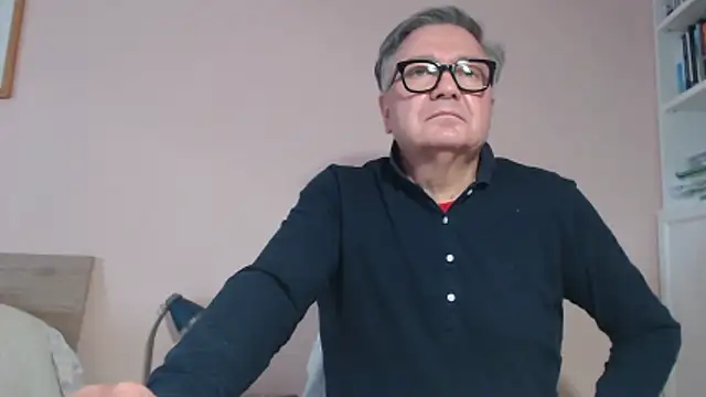 you6me (M grandpa) - Naked show cum