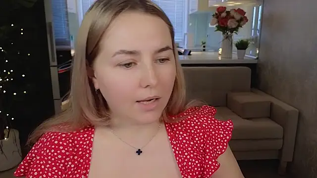 mira_mermayd (F young) - show tits