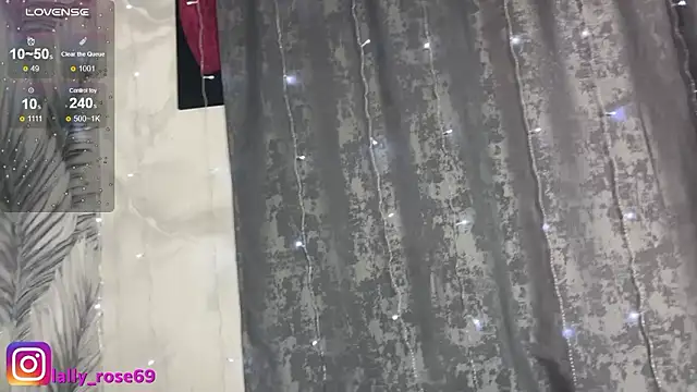 LallyRose69's room