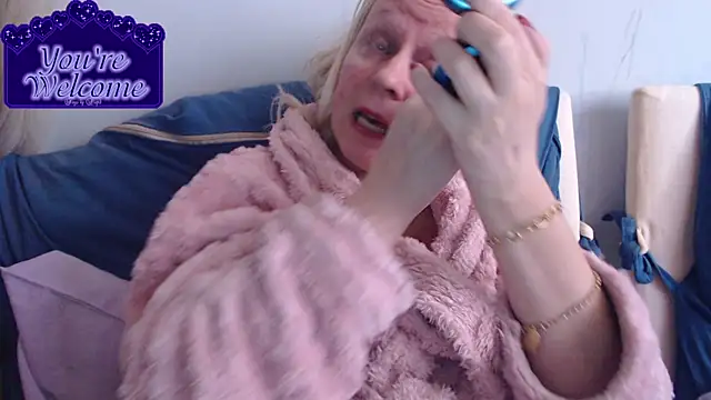 martachatte - Martachatte's free webcam - UK Sex Cams