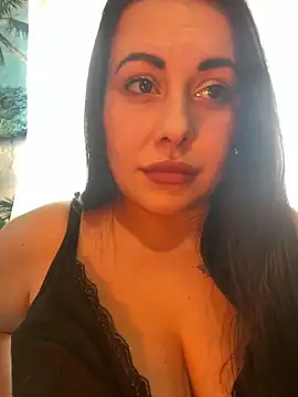 DaisyStreet live cam profile