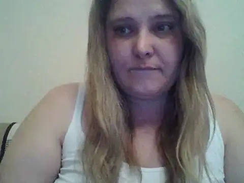 parismimi - ParisMimi's free webcam - UK Sex Cams