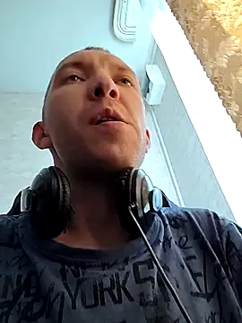 _uncle_mitya-43_ - _uncle_Mitya-43_'s free webcam - UK Sex Cams