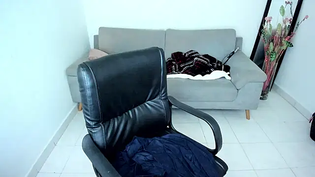 adele_sweett (F milf) - all naked