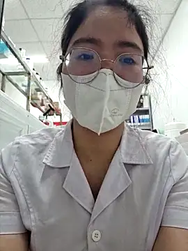 HinaLovely live sex cam