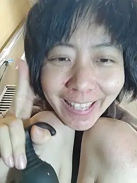 muuna9999 (F milf) - achieved: 5-10 minutes of ticket  chat