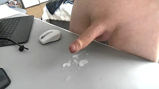 sperma_tributes (Ask my age) - Abspritzen / Cum