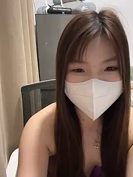 美女_xiaoxinxin_在线直播