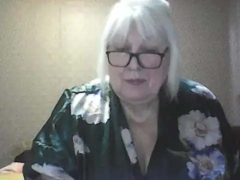 alexia64231 - Alexia64231's free webcam - UK Sex Cams