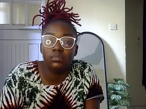 sexy-suzy - Sexy-suzy's free webcam - UK Sex Cams