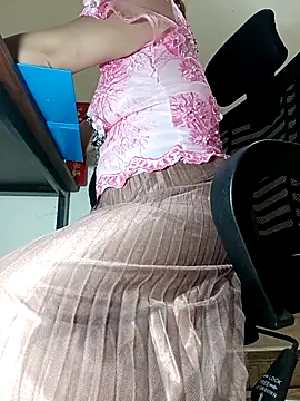 lyna_sexy24 - Lyna_sexy24's free webcam - UK Sex Cams