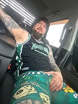 Beardedtattood live sex cam