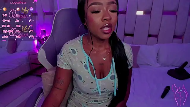 mia_schwarz - Mia_schwarz's free webcam - UK Sex Cams