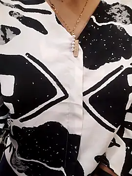 Preview of rising_queen