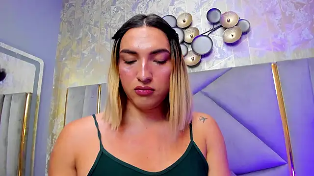 tomlondon_ (T young) - Hello Tom, you are sexy🥵😈😏