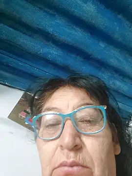 Webcam Model (clarita_01)  is live.Free join now!