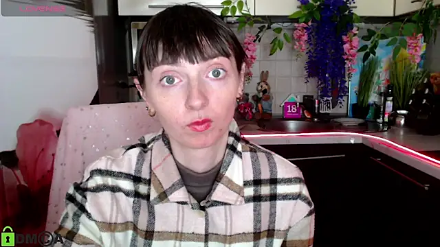 TayanaJons live cam profile