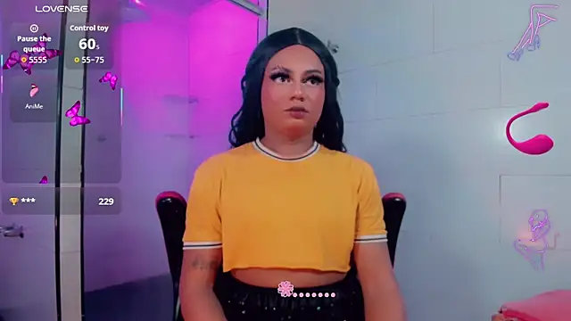 Mayka_Hot live sex cam