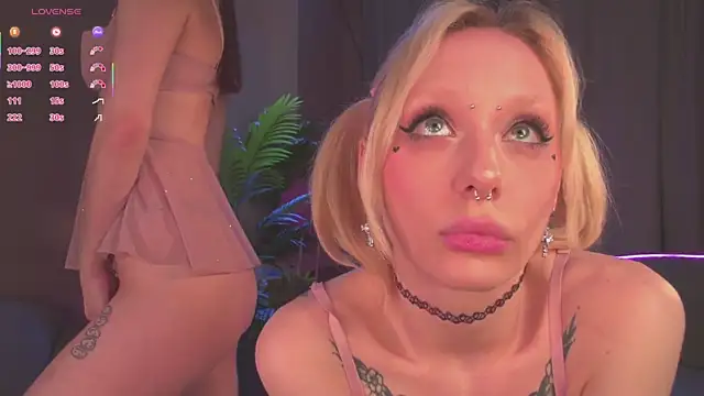 Kinky_Girls live sex cam