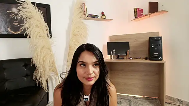 sara_lux1 (F young) - Sexy naked masturbation