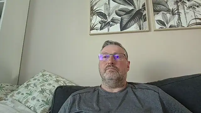 doudou310 (Ask my age) - help me to buy lovense toy