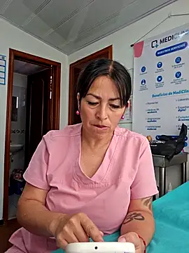 justsamantha_ (Ask my age) - FUCKING WITH A DILDO ON THE EXAMINATION