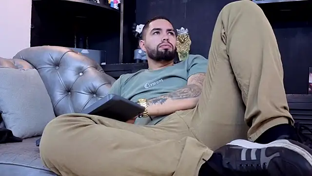 matteosantos (M young) - cum show