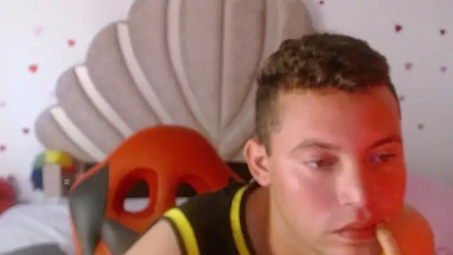 sven_fox723 - Sven_fox723's free webcam - UK Sex Cams