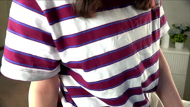 NelleMihalko live sex cam