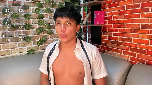 Thiago_Kozak live sex cam