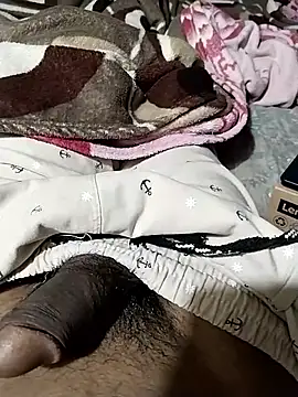 EMERKITHO_20_R live sex cam