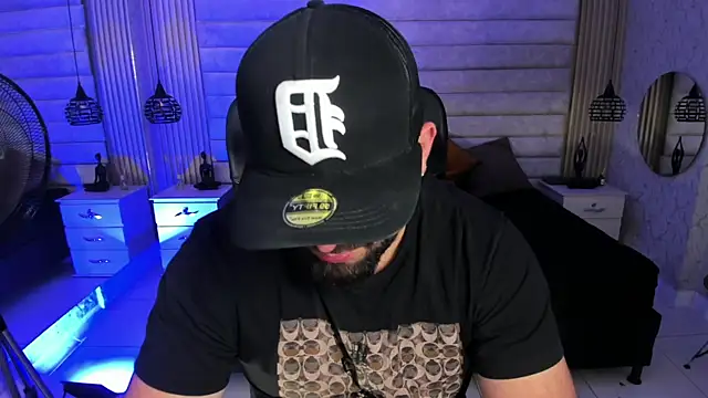 jhon_bear03 live sex cam