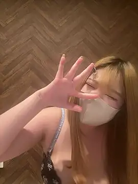 ito-chan - Ito-chan's free webcam - UK Sex Cams