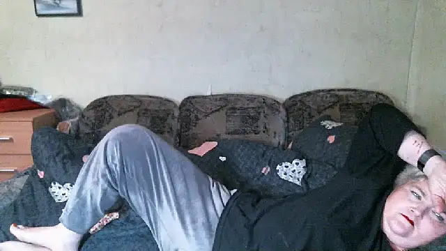 lana555 - Lana555's free webcam - UK Sex Cams