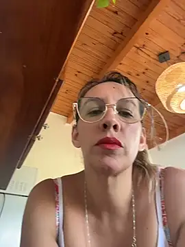 Gatitacarlita live sex cam