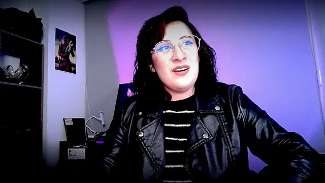 scarlett_sen - Scarlett_Sen's free webcam - UK Sex Cams