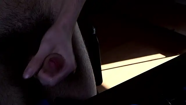 leggingshot1 (M twink) - ripping my leggings