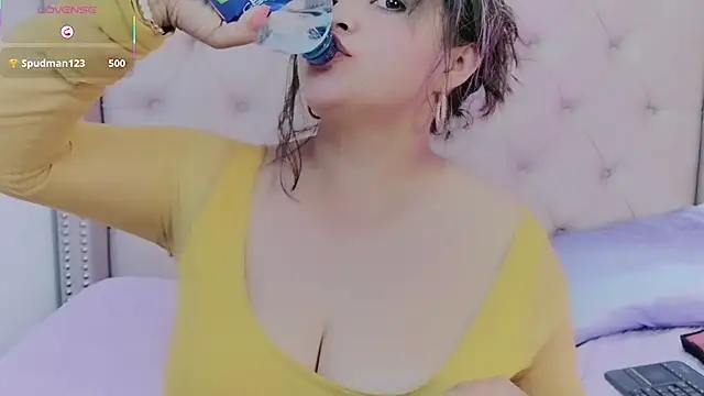 vintoria_cherry - Vintoria_cherry's free webcam - UK Sex Cams