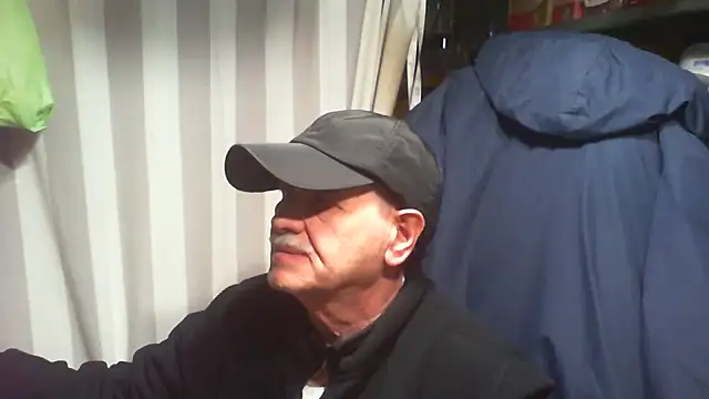 nonnomaturobisex (M grandpa) - MASTURBAZIONE,CAZZO,CULO,PIEDI,BOCCA.