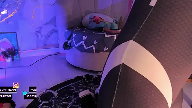 katemoss70 (F young) - BLOWJOB MESSY 💦💦