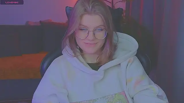 _jessievibes - _JessieVibes's free webcam - UK Sex Cams