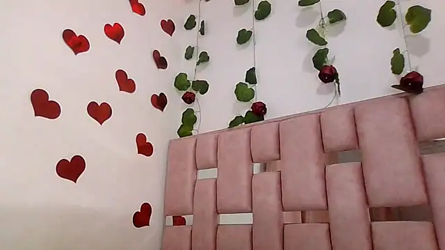 abby_moss_2 - Abby_moss_2's free webcam - UK Sex Cams