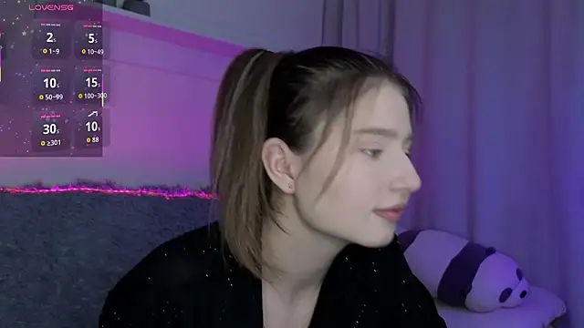 _lua__ - _Lua__'s free webcam - UK Sex Cams